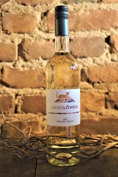 2023 LANDLÖWEN Riesling lieblich (AWC VIENNA SILVER)